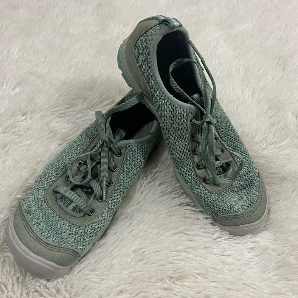 Keen Hush Knit Sneakers Mint Green Size 7 - Picture 2 of 11